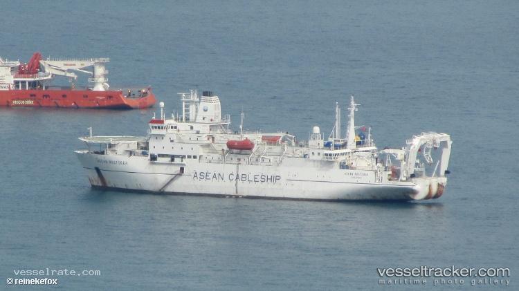 Asean-Restorer - Cable Layer vessel registered in Singapore