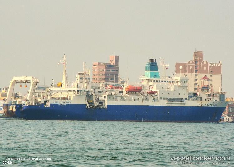 Cable-Retriever - Cable Layer vessel registered in Singapore