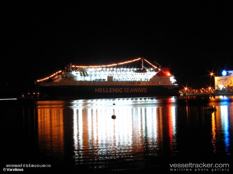 Iolkos - Passenger Ro Ro Cargo Ship vessel registered in Greece