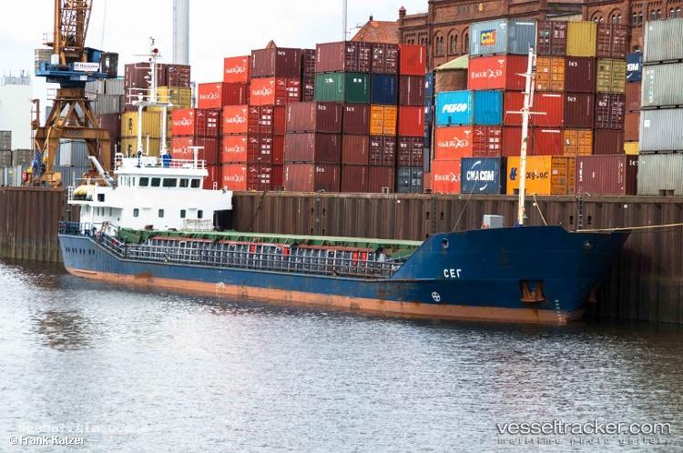 Luna-b - General Cargo Ship vessel registered in Germany