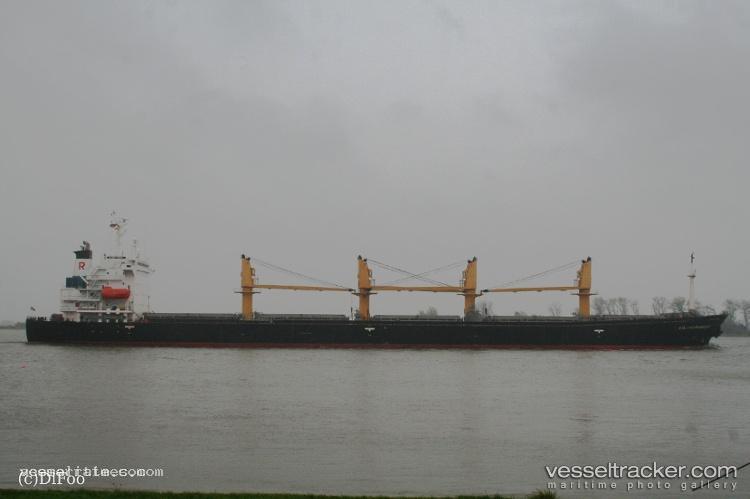 Luni - Bulk Carrier vessel registered in Saint Kitts and Nevis