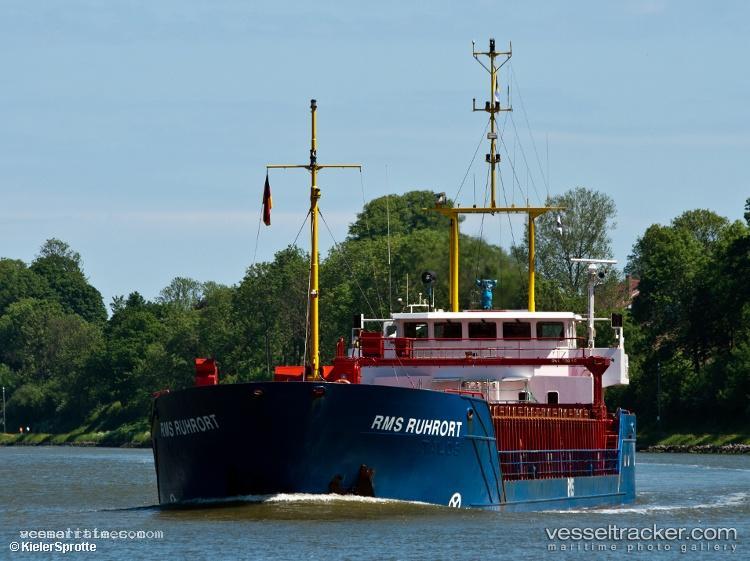 Vera-Moon - General Cargo Ship vessel registered in Vanuatu