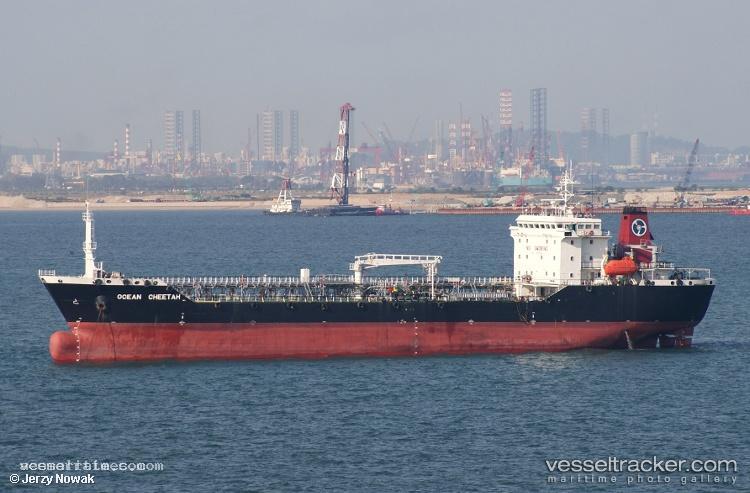 Mk-Energy-Dua - Oil Products Tanker vessel registered in Malaysia
