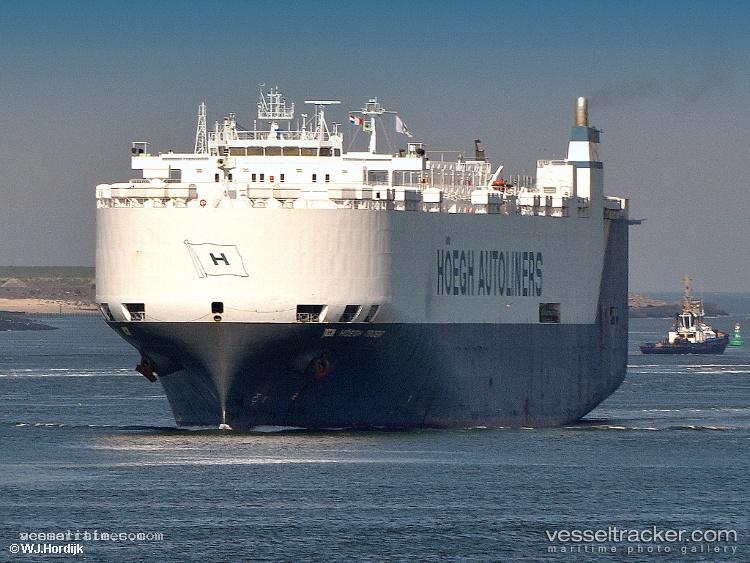 Hoegh-Trident - Vehicles Carrier vessel registered in Norway