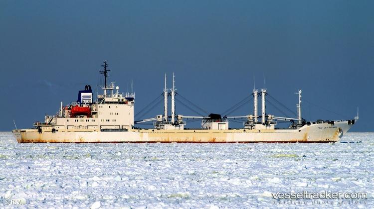 Pyotr-Ilichyov - Refrigerated Cargo Ship vessel registered in Russia