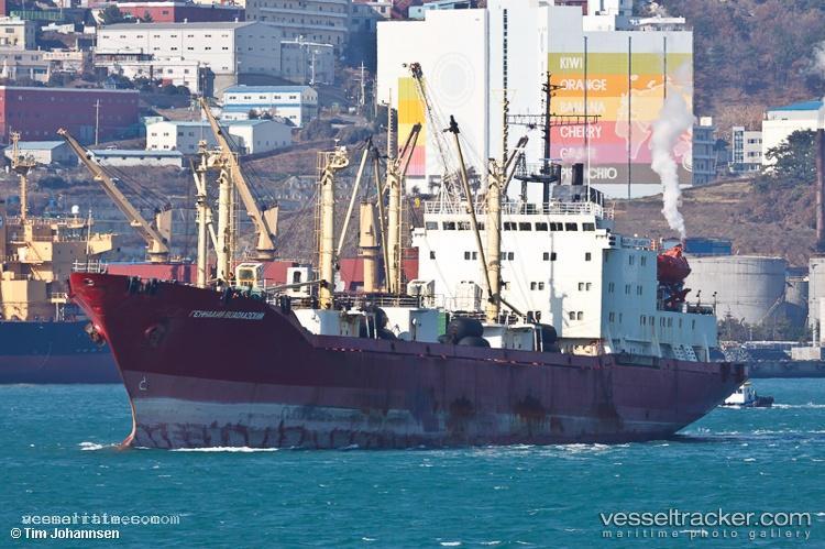 Gennady-Vodolazskiy - Refrigerated Cargo Ship vessel registered in Russia