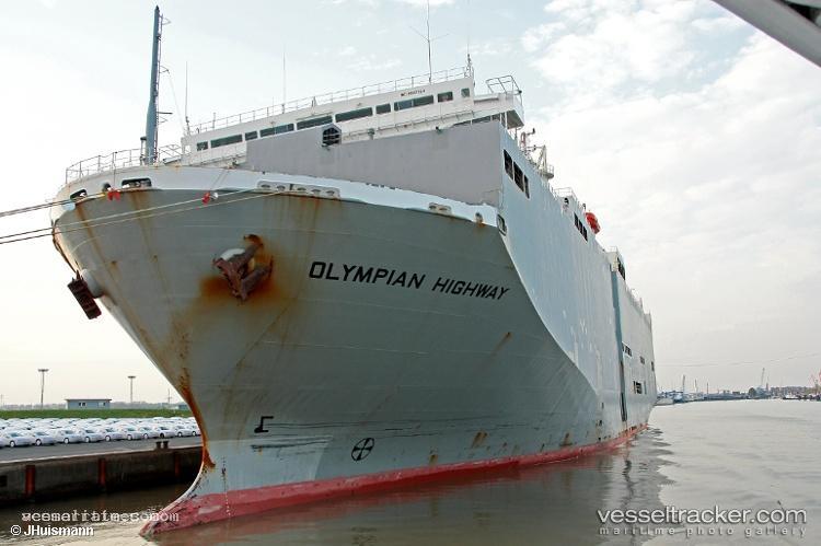 Grand-Vision - Vehicles Carrier vessel registered in Malaysia