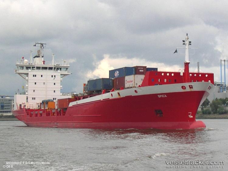 Nanto - Container Ship vessel registered in Estonia