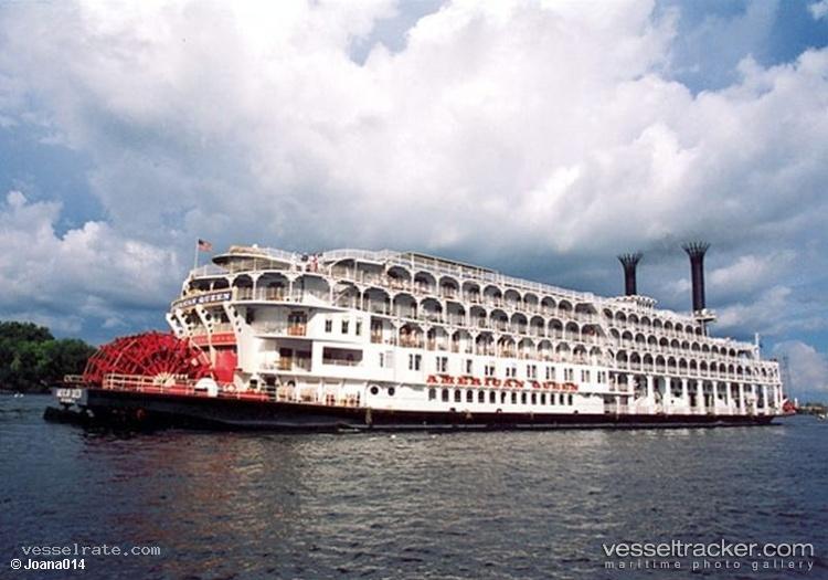 American-Queen - Passenger Ship