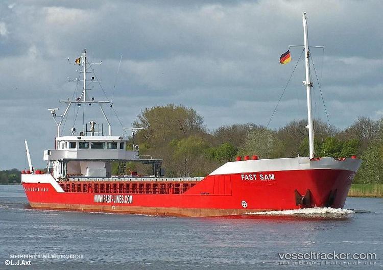 Flying-Spur - General Cargo Ship vessel registered in Saint Kitts and Nevis