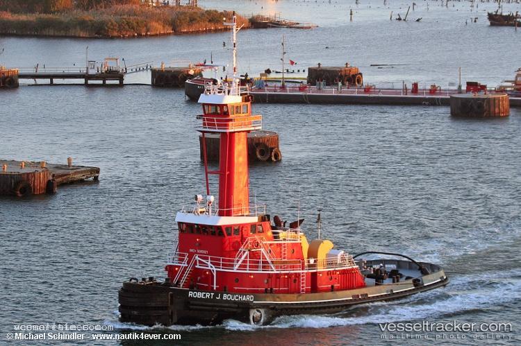Sun-Spirit - Pusher Tug vessel registered in United States of America