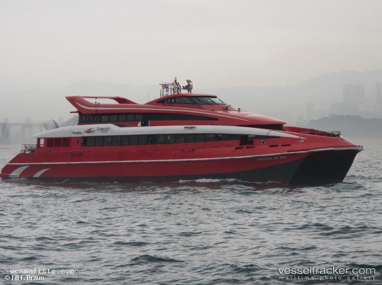 Universalmk2003 - Passenger Ro Ro Cargo Ship vessel registered in Hong Kong