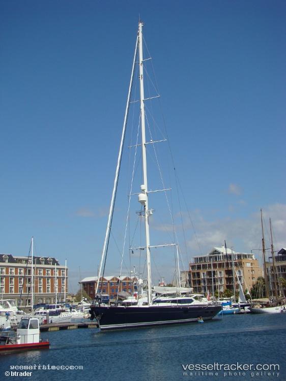 La-Belle -  vessel registered in Malta