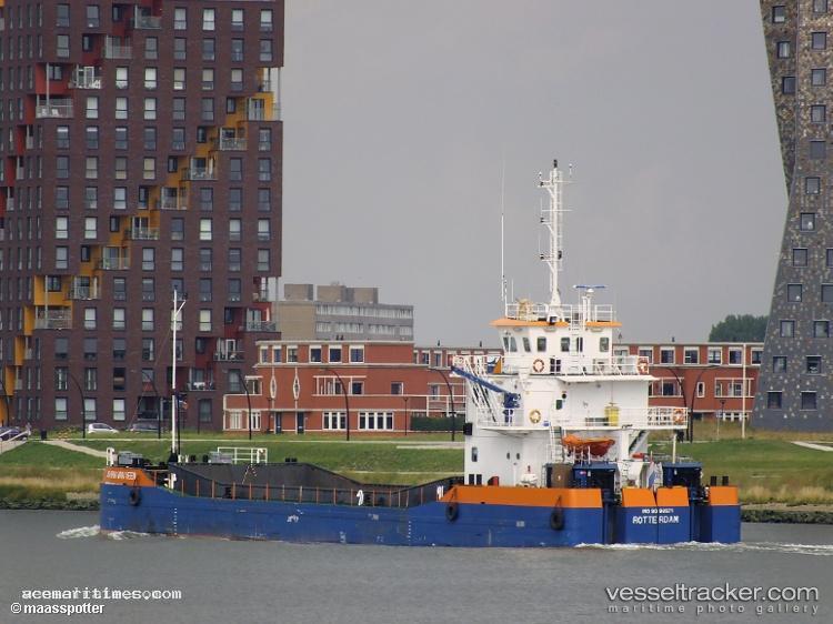 Bystraya - Hopper Dredger vessel registered in Russia