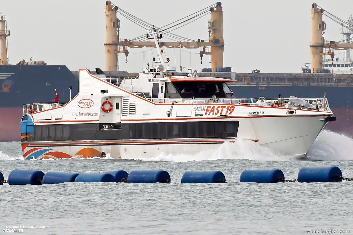 Batam-Fast19 - Passenger Ship