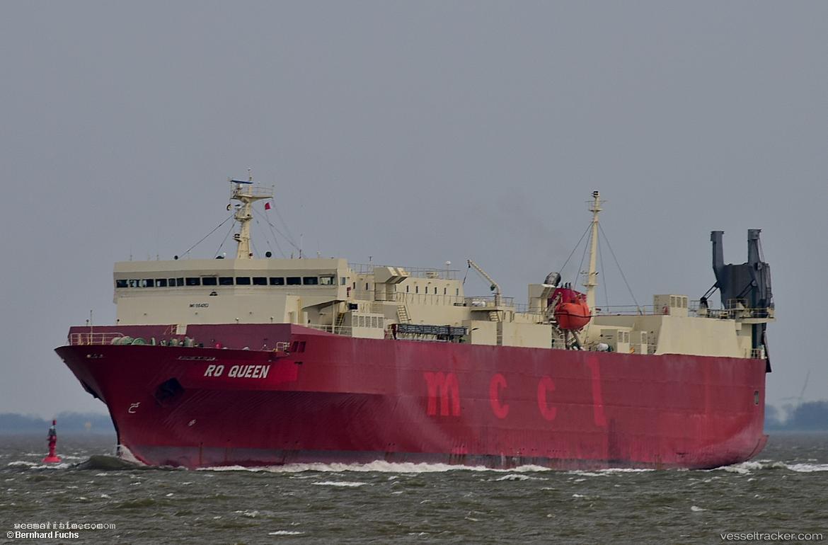 Ro-Queen - Vehicles Carrier vessel registered in Panama