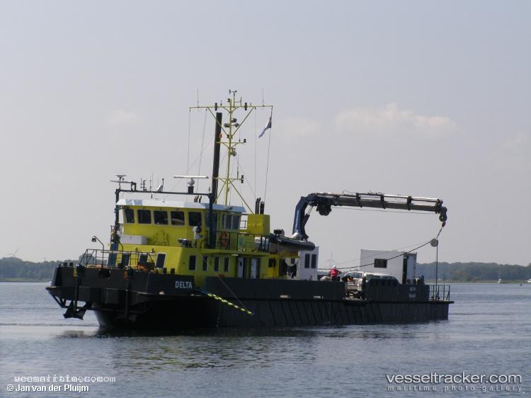 Delta - Research Vessel vessel registered in Netherlands