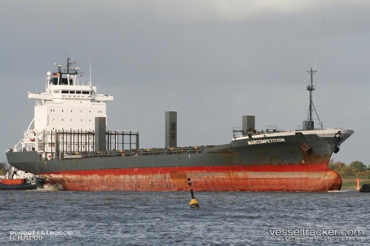 Stonefish - Container Ship vessel registered in Panama