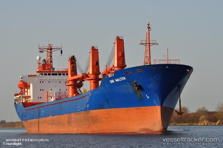 Hanza - Bulk Carrier vessel registered in Iran