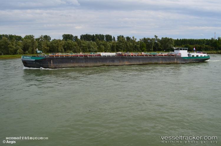 Maxwell - Other Tanker vessel registered in Netherlands