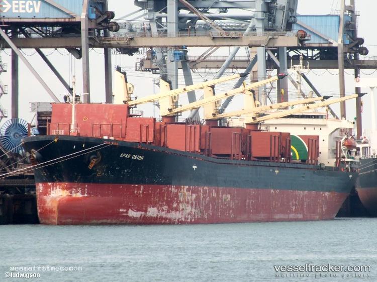 Explorer - Bulk Carrier vessel registered in Panama