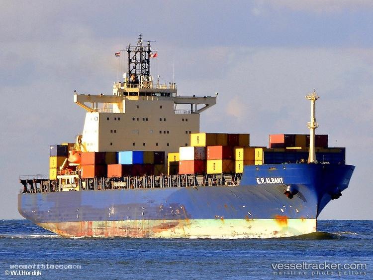 Msc-Sena - Container Ship vessel registered in Liberia