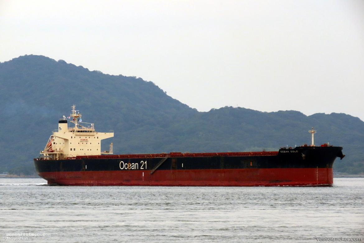Ocean-Gold - Bulk Carrier vessel registered in Panama