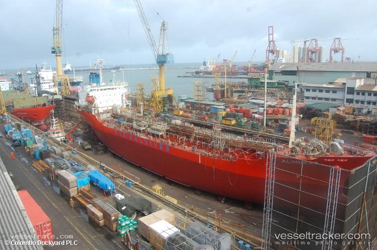 Alihuras - Oil Products Tanker vessel registered in Maldives