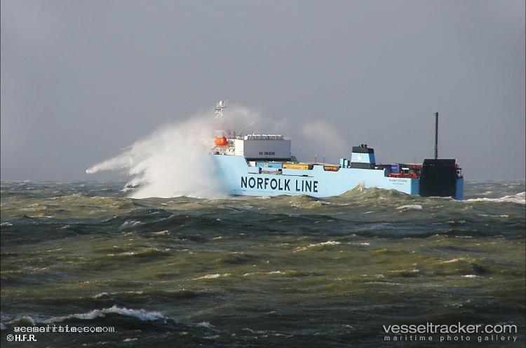 Stena-Scotia - Ro Ro Cargo Ship vessel registered in United Kingdom
