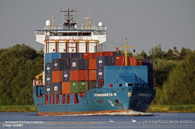 S.j.-Rima - Container Ship vessel registered in Comoros