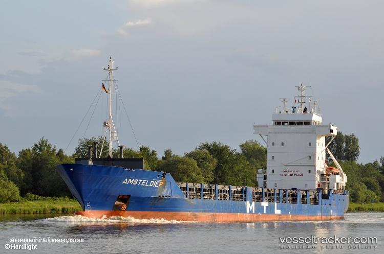 Aries - Container Ship vessel registered in Antigua and Barbuda