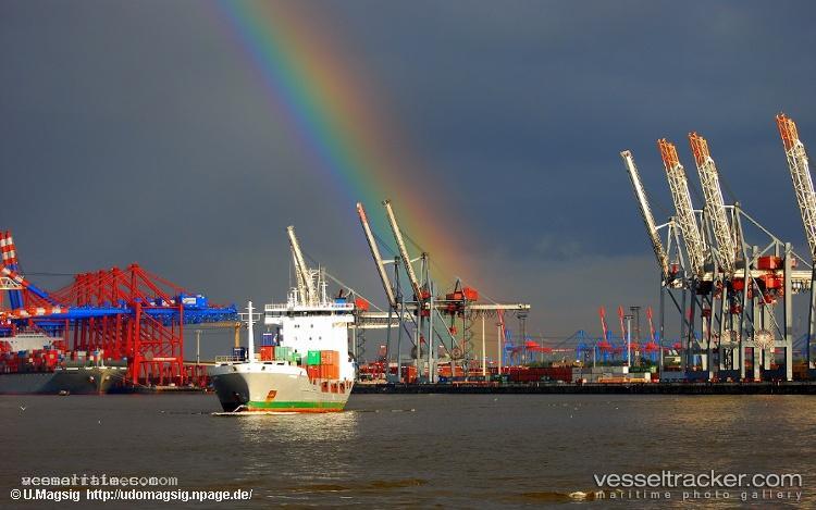 Jaohar-Challenger - Container Ship vessel registered in Togo