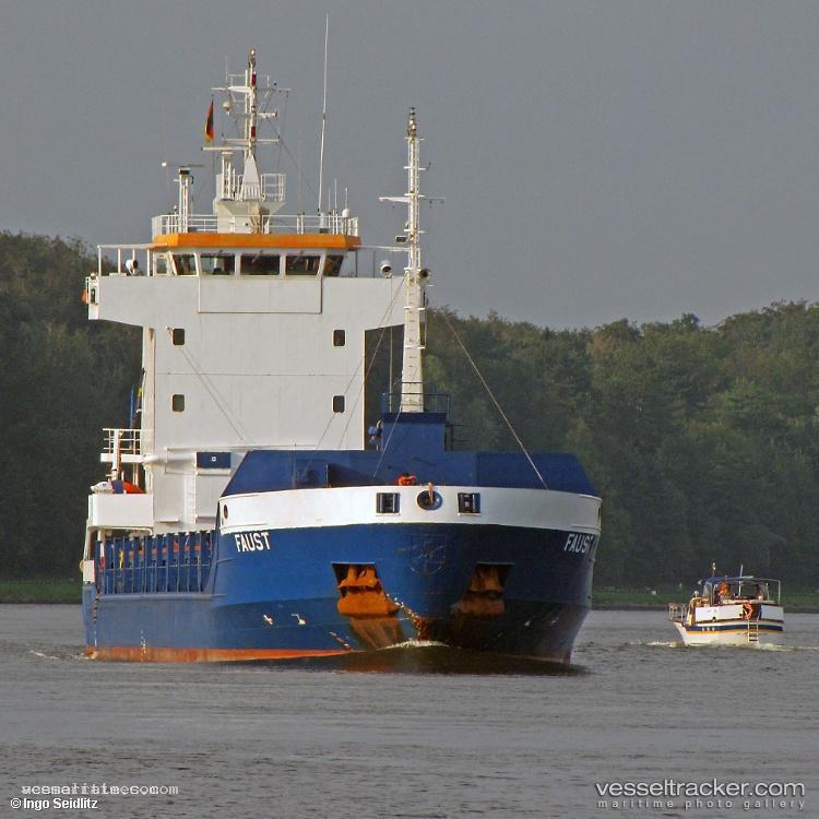 Gulf-West - Deck Cargo Ship vessel registered in Antigua and Barbuda