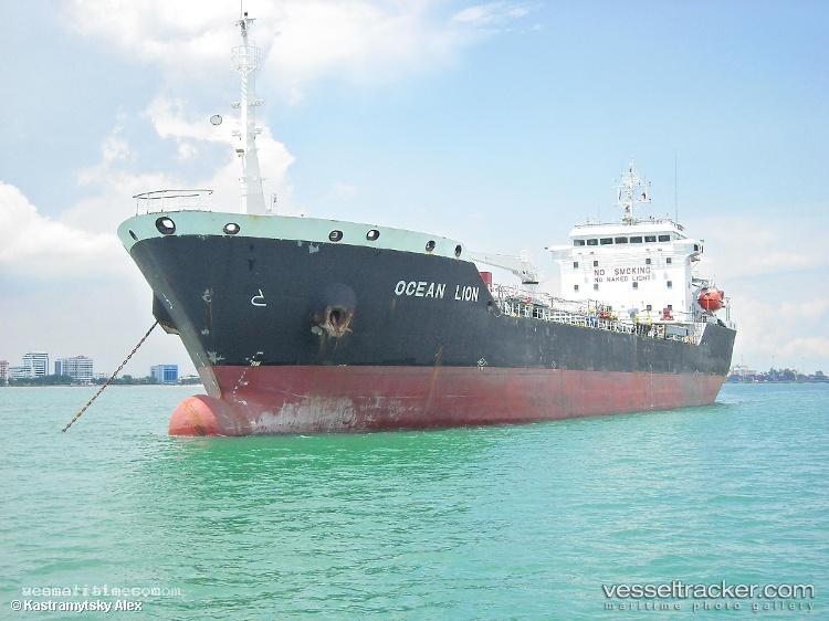 Global-Everest - Oil Products Tanker vessel registered in Panama