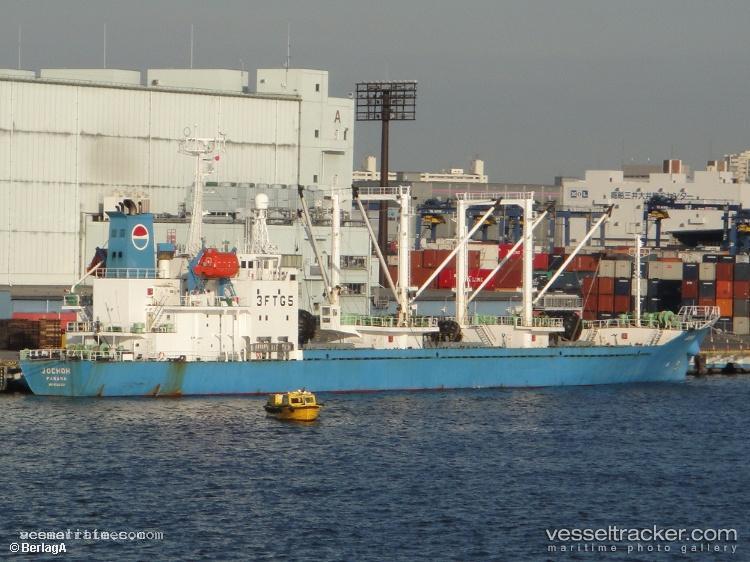 Jochoh - Refrigerated Cargo Ship vessel registered in South Korea