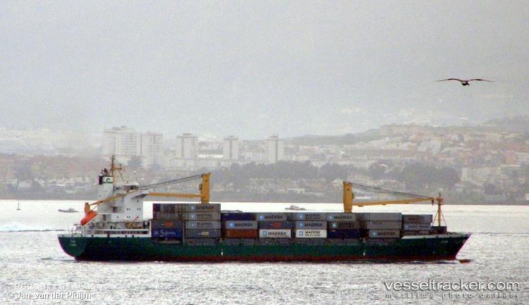 Titan - Container Ship vessel registered in Antigua and Barbuda