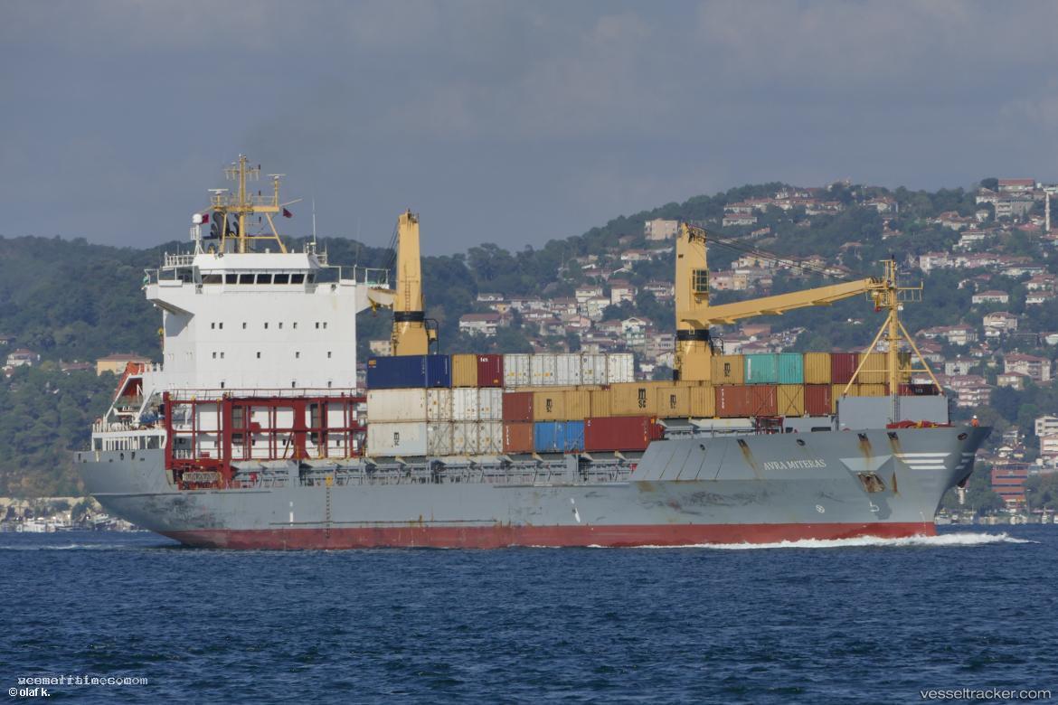 Msc-Izmir-F - Container Ship vessel registered in Liberia