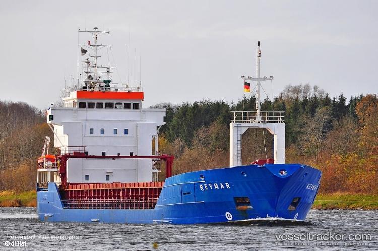 Tarzan - Multi Purpose Carrier vessel registered in Poland