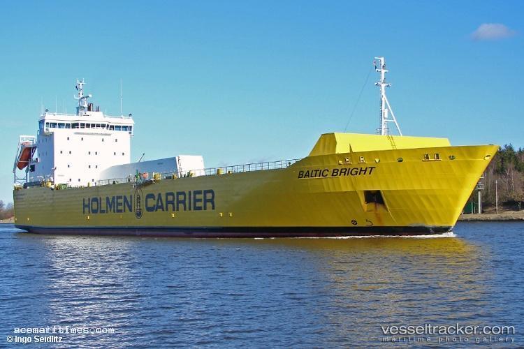 Baltic-Bright - Vehicles Carrier vessel registered in Finland