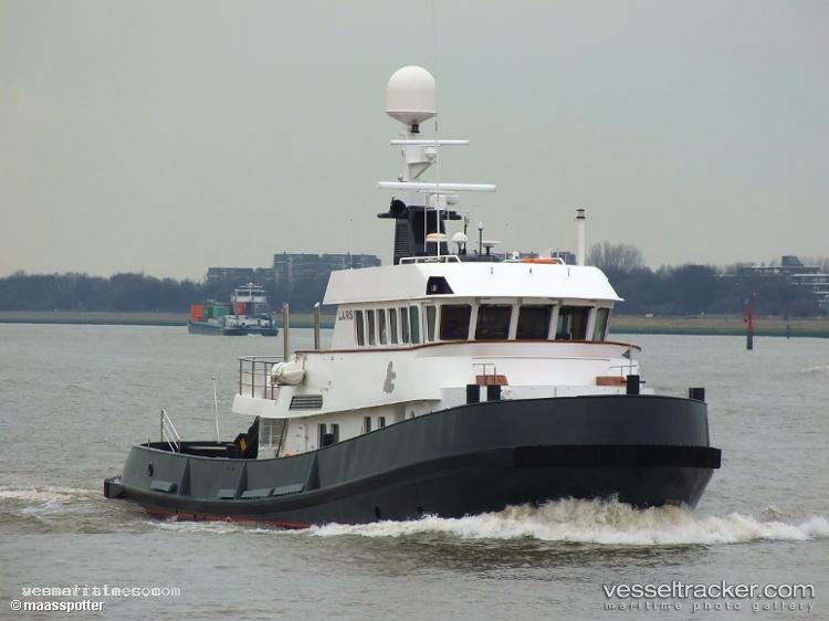 Noorderzon - Service Ship vessel registered in Jamaica