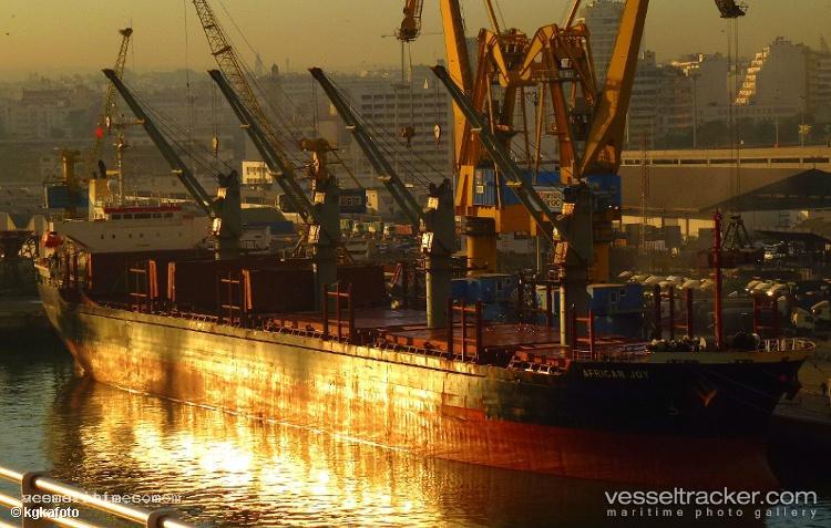 Victoria-3 - Bulk Carrier vessel registered in Panama