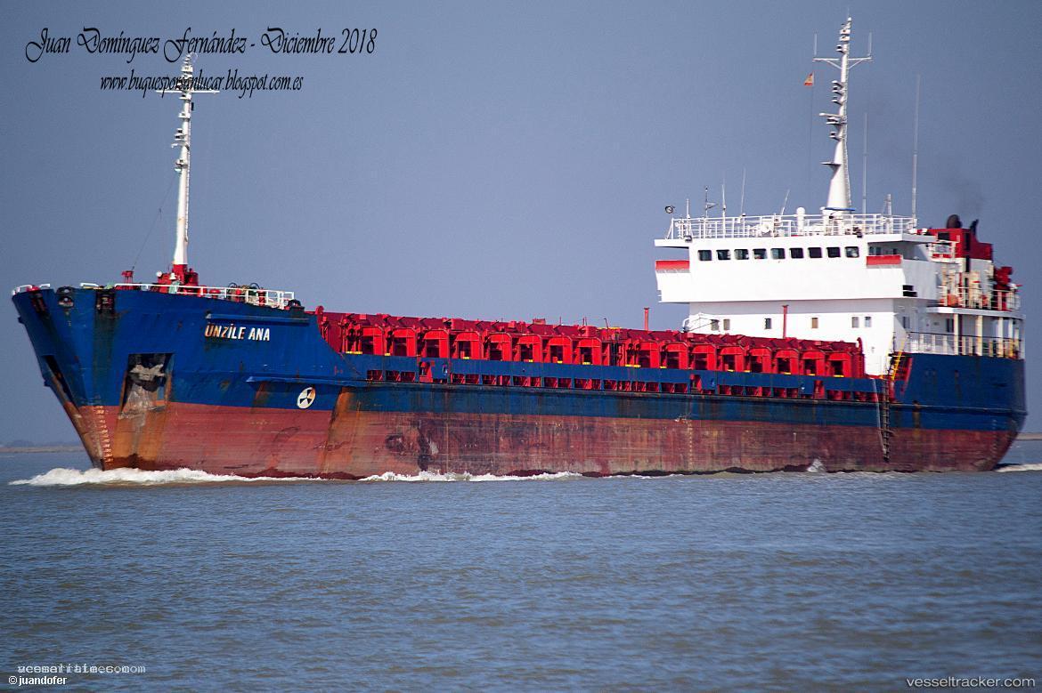 Unzile-Ana - Multi Purpose Carrier vessel registered in Panama