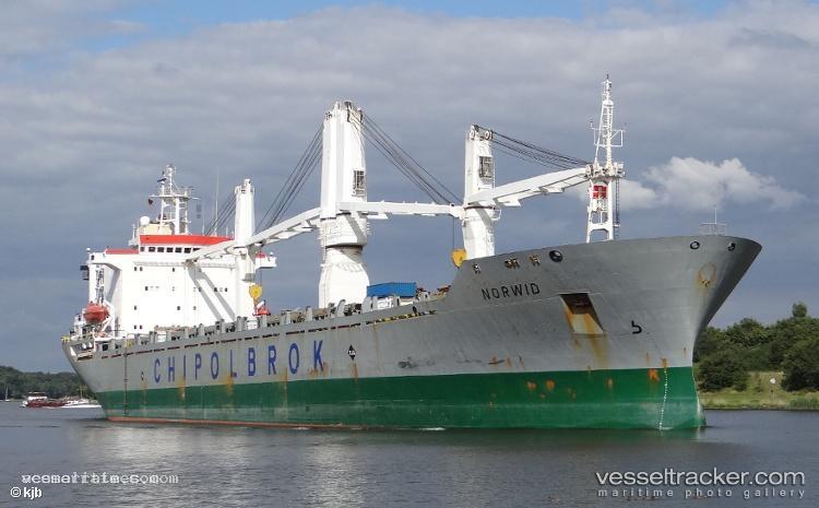 Uniever - General Cargo Ship vessel registered in Panama