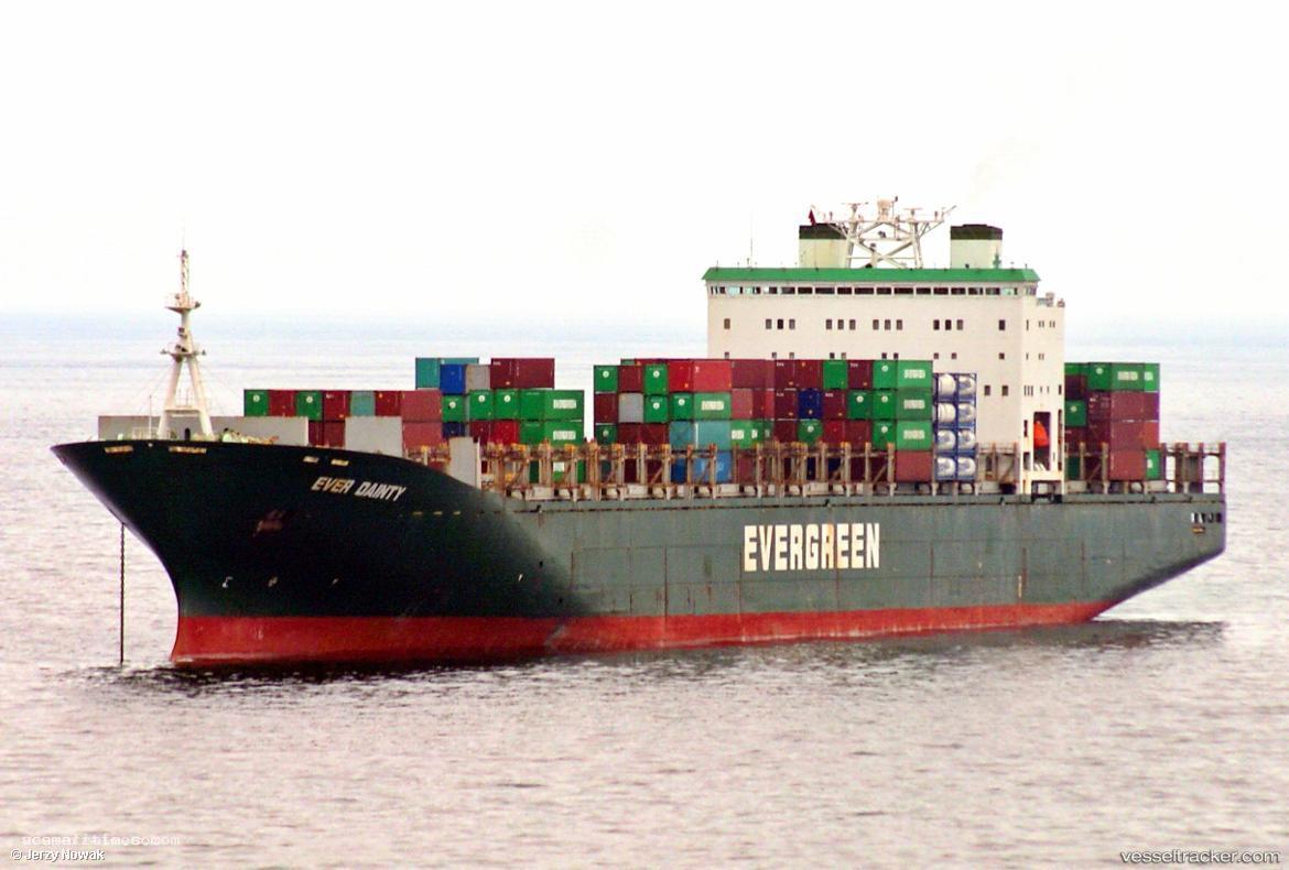 Ever-Dainty - Container Ship vessel registered in Singapore