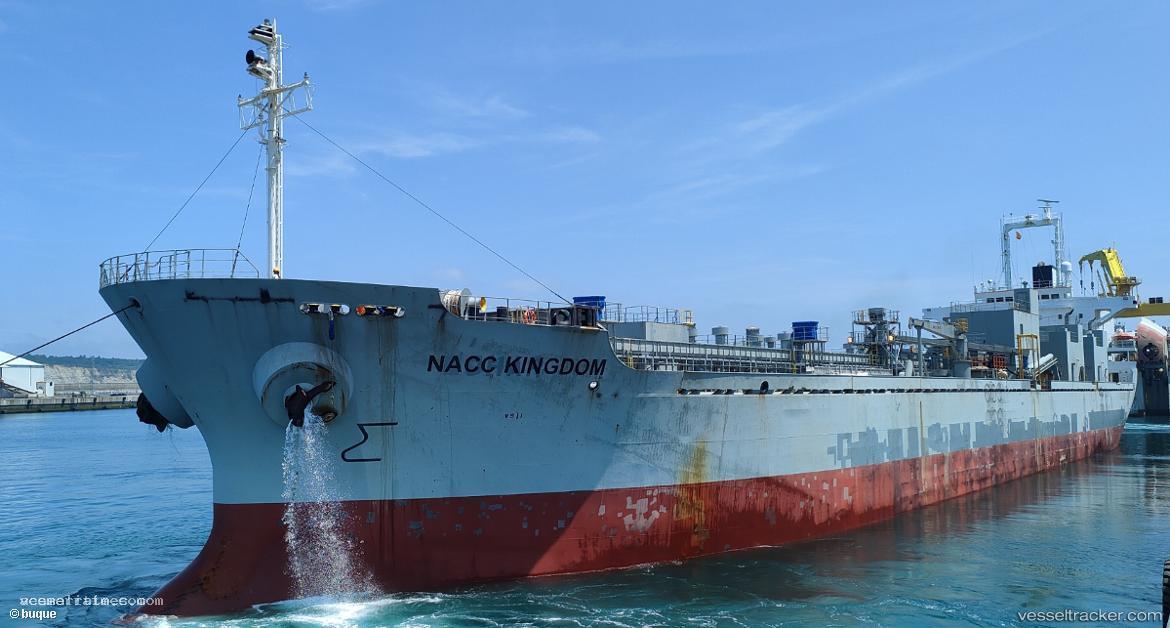 Nacc-Kingdom - Cement Carrier vessel registered in Panama
