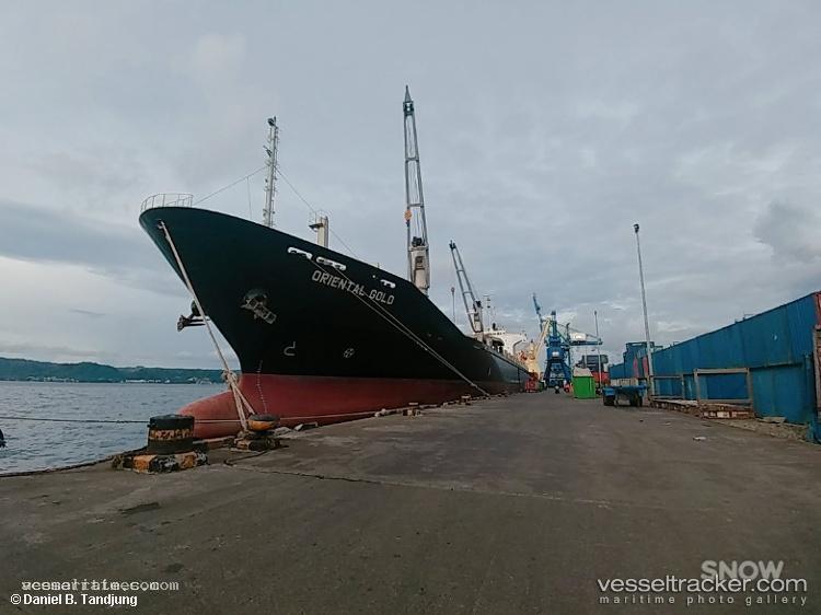 Mv.oriental-Gold - Container Ship vessel registered in Indonesia