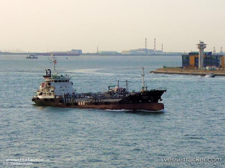 Cleanseas-Amity - Oil Products Tanker vessel registered in Singapore