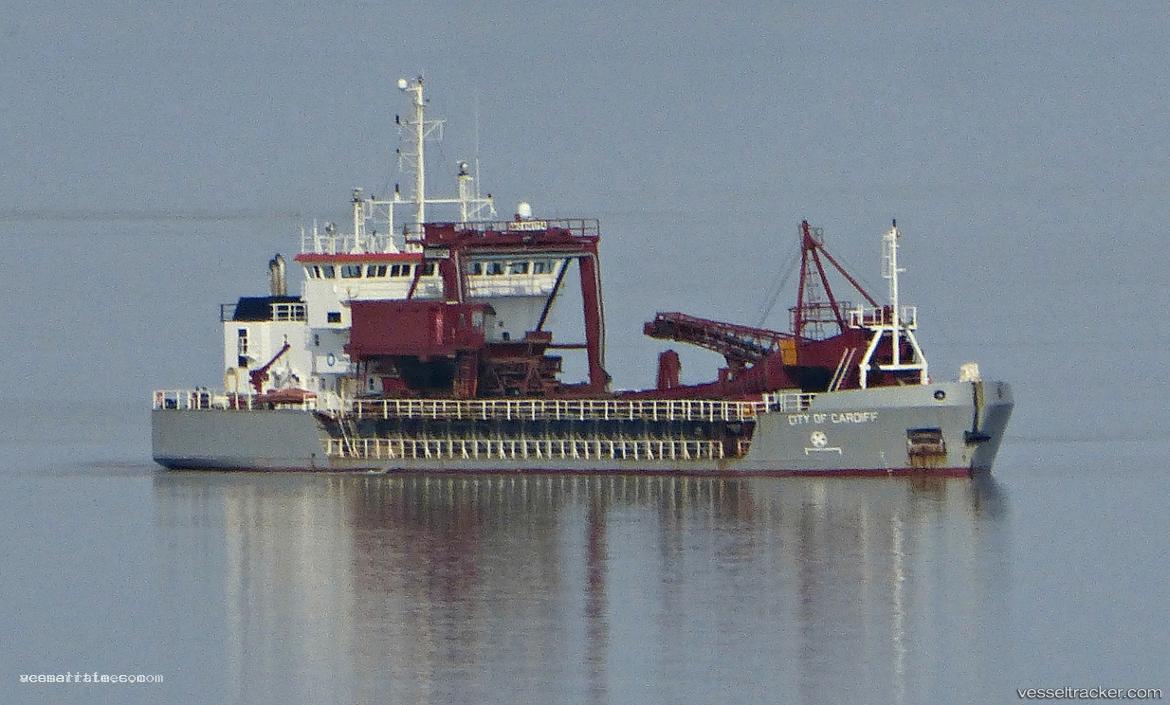 City-Of-Cardiff - Hopper Dredger vessel registered in United Kingdom