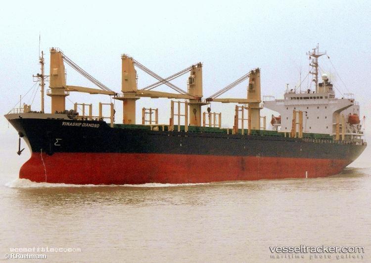 Seagull-Diamond - Bulk Carrier vessel registered in Vietnam