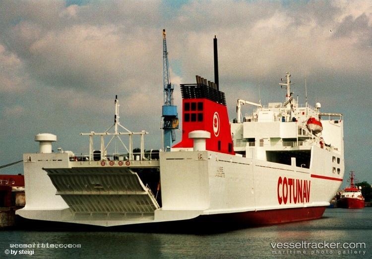 Ulysse - Passenger Ro Ro Cargo Ship